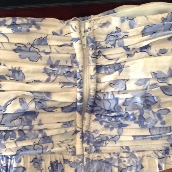 Rity Triangles Floral Dress - Picture 3 of 3